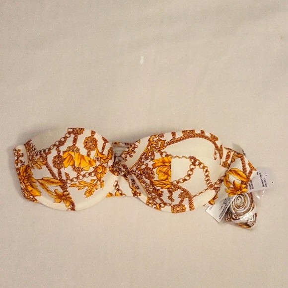 Bathing suit top new with tags bikini top - Picture 1 of 4